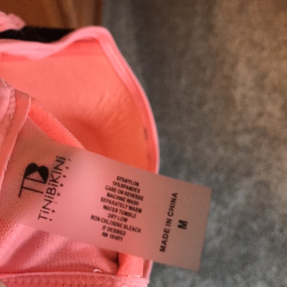 🍀 TiniBikini Top (M) - Picture 3 of 3